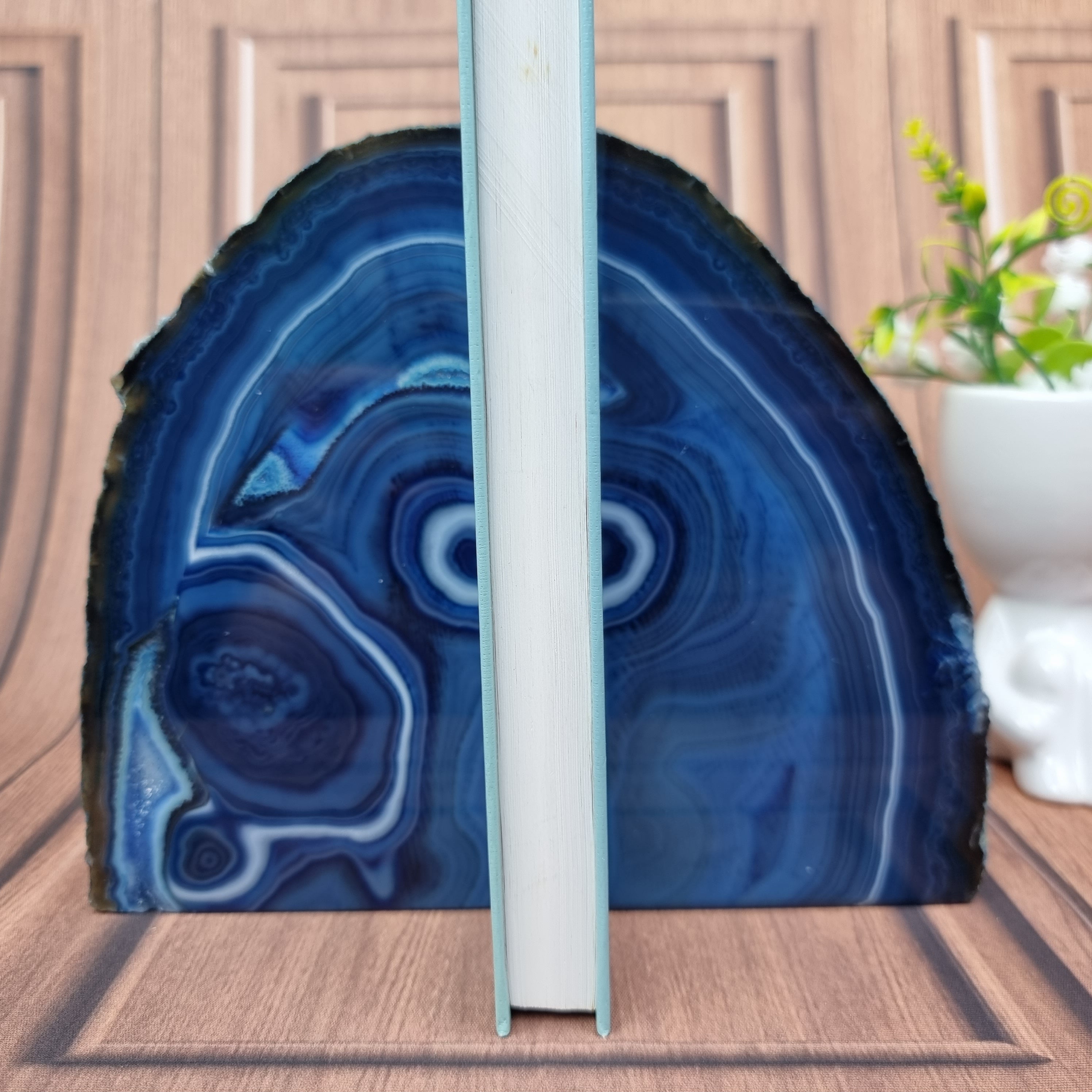 Dyed Agate Book Back 3kg to 5kg - Single Piece